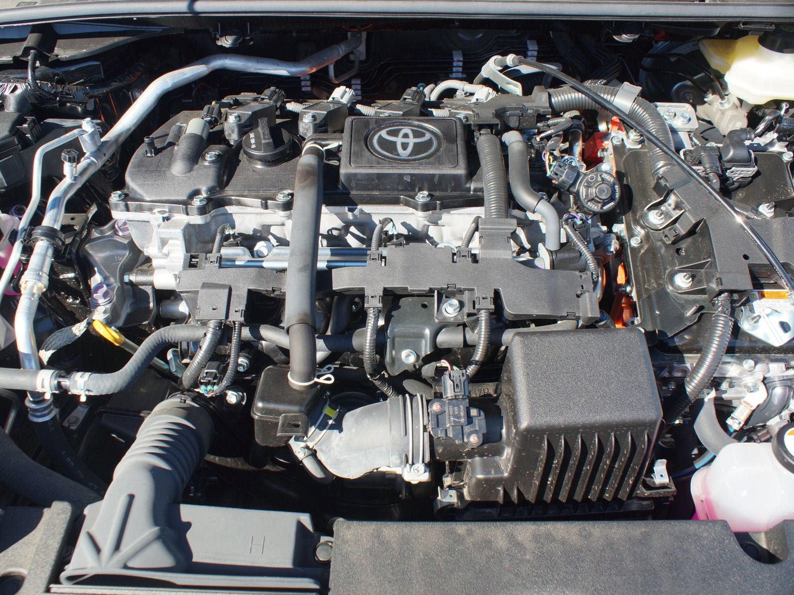 Used 2025 Toyota Corolla LE FWD image 26
