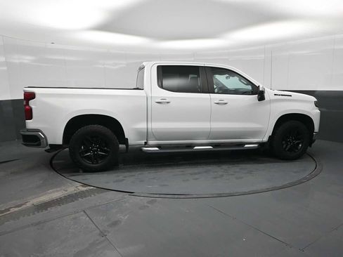 Used 2021 Chevrolet Silverado 1500 LT w/ Bed Protection Package image 9