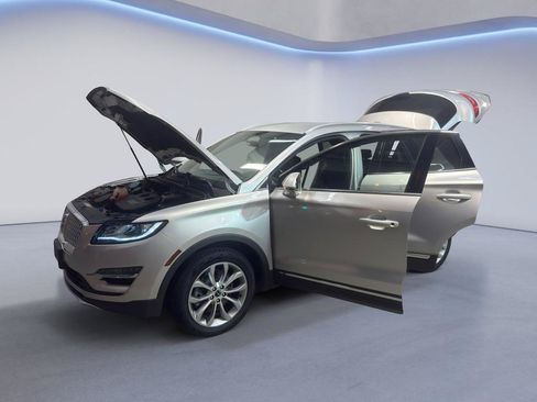 Used 2019 Lincoln MKC Select AWD/4WD image 11