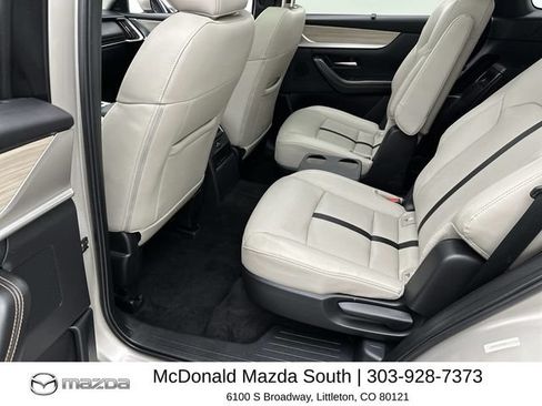 Used 2024 MAZDA CX-90 3.3 Turbo w/ Premium Package AWD/4WD image 23