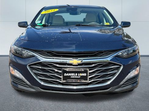 Used 2021 Chevrolet Malibu LT w/ Leather Package FWD image 3