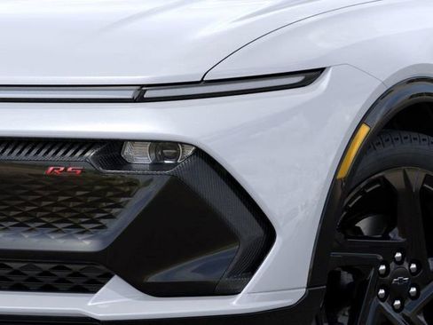 New 2026 Chevrolet Equinox EV RS image 10