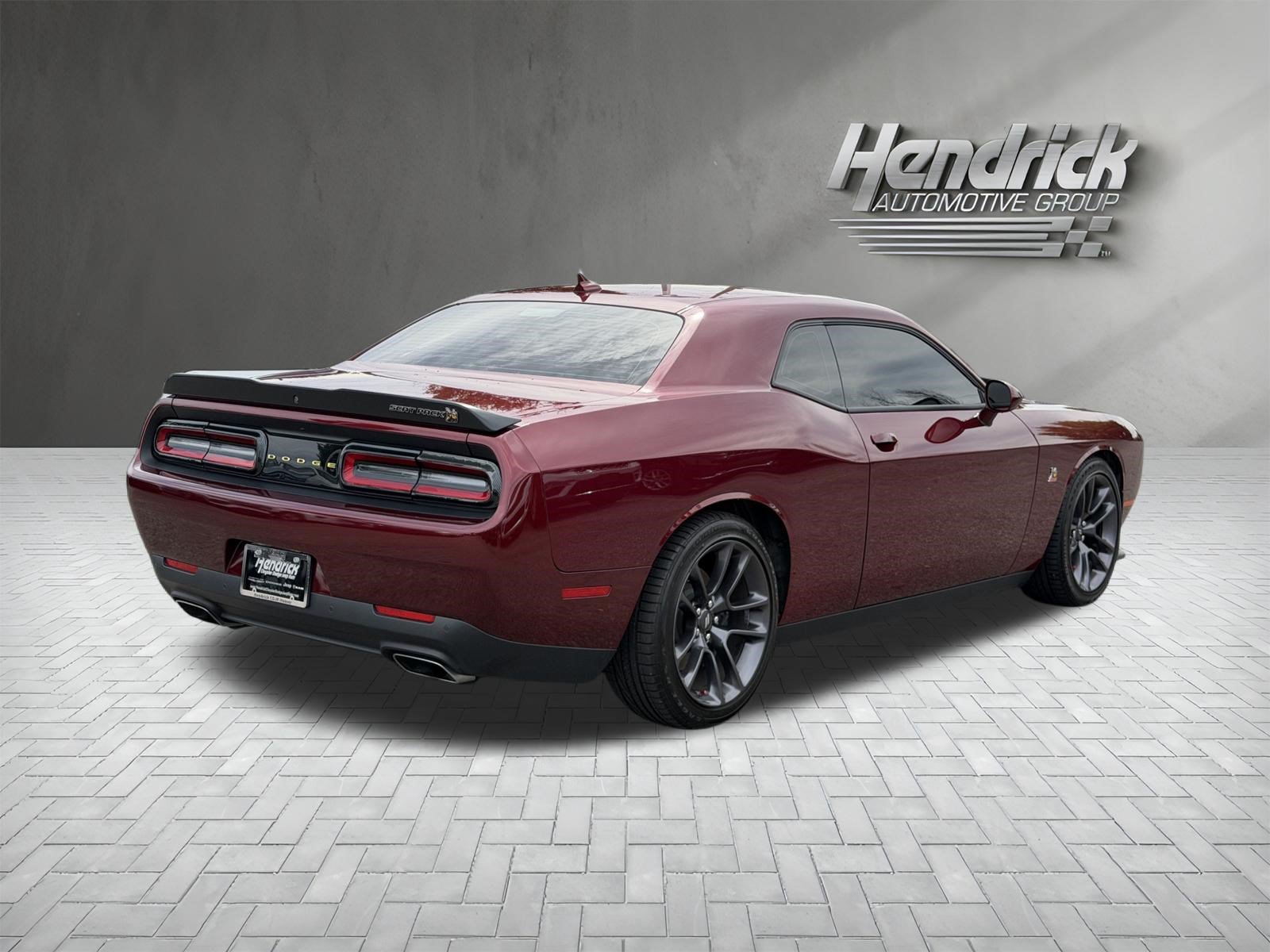 Used 2023 Dodge Challenger R/T Scat Pack RWD image 10