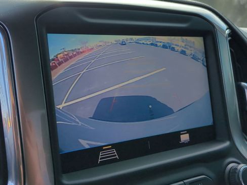 Used 2021 Chevrolet Silverado 1500 LT Trail Boss w/ Bed Protection Package image 23