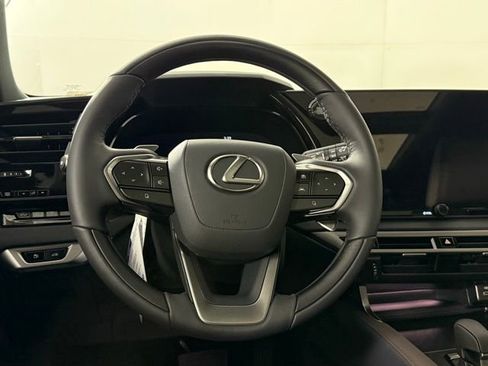 New 2026 Lexus RX 350 AWD image 25