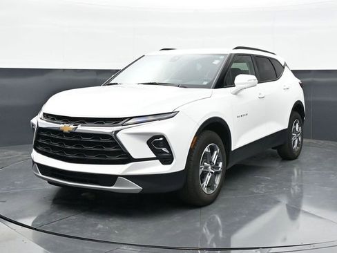 Used 2024 Chevrolet Blazer LT w/ LPO, Floor Liner Package FWD image 5