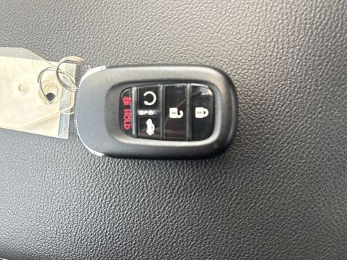 Used 2023 Honda Civic Touring image 35
