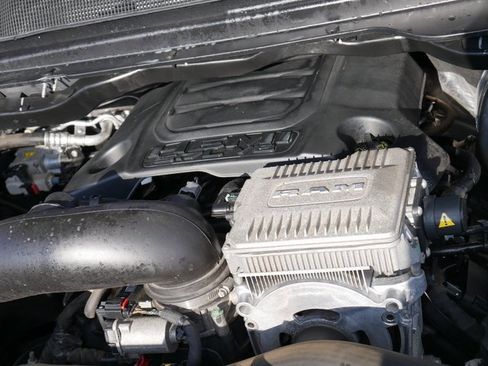 Used 2021 RAM 1500 Big Horn image 9