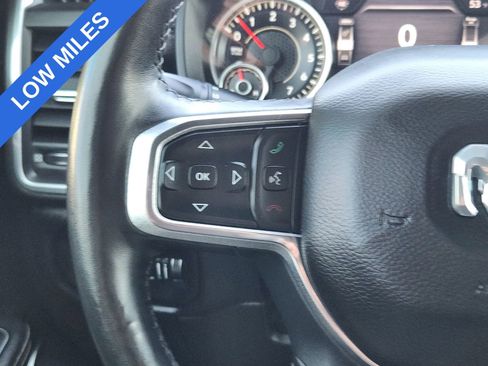 Used 2019 RAM 1500 Laramie image 31