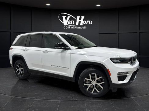 Used 2022 Jeep Grand Cherokee Limited AWD/4WD image 1