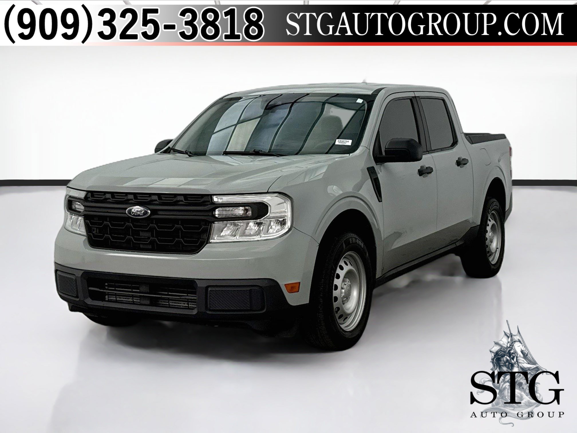 Used 2023 Ford Maverick XL FWD image 1