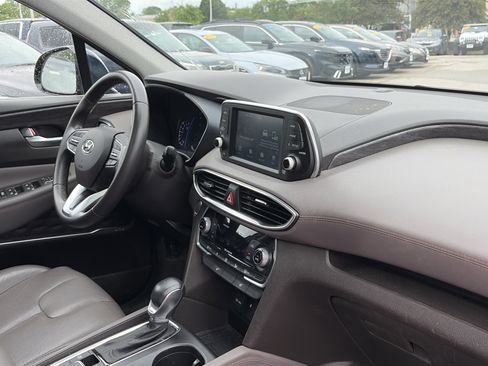 Used 2020 Hyundai Santa Fe SEL w/ Convenience + Premium Package AWD/4WD image 15