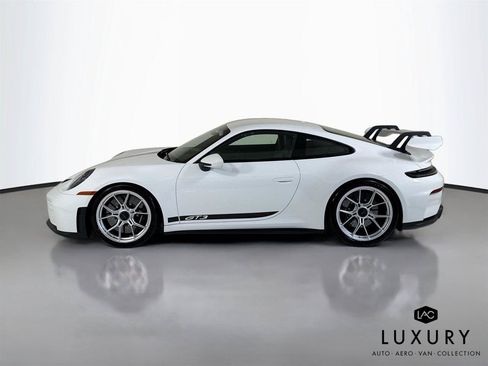 Used 2025 Porsche 911 GT3 w/ Chrono Package RWD image 9
