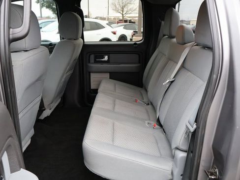 Used 2013 Ford F150 XLT w/ XLT Chrome Pkg image 23