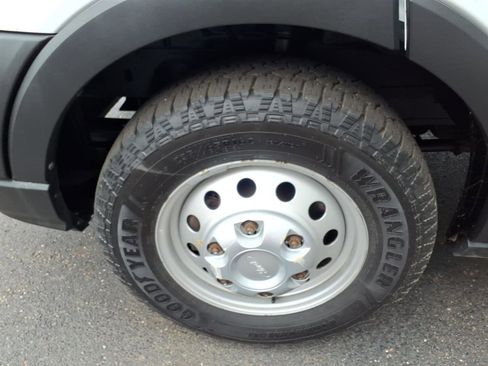 Used 2020 Ford Transit 250 Medium Roof AWD image 30