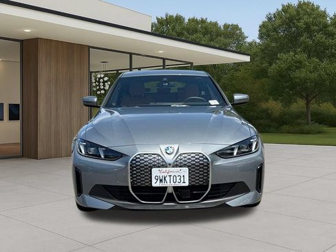 Used 2026 BMW i4 eDrive40 w/ Premium Package RWD image 4