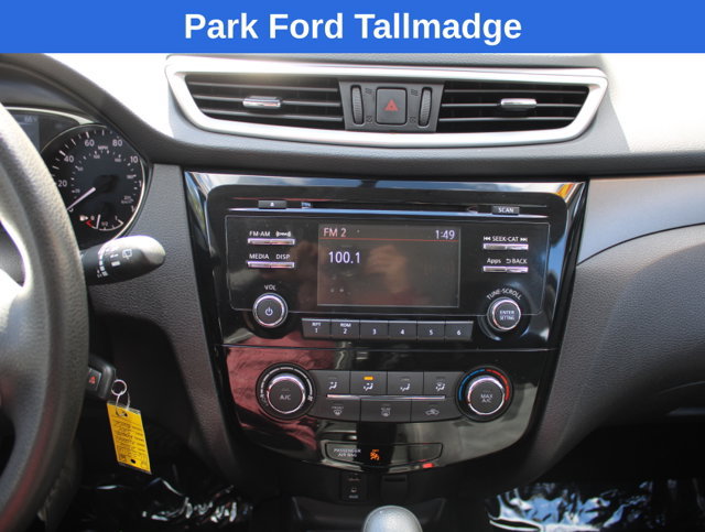 Used 2016 Nissan Rogue S AWD/4WD image 15