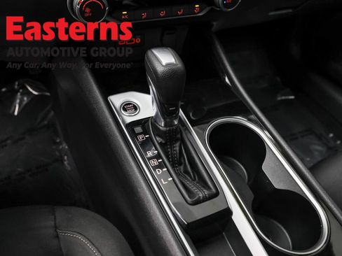 Used 2024 Nissan Altima 2.5 SV image 13