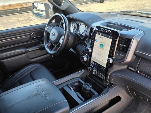 Used 2022 RAM 1500 Limited AWD/4WD image 10
