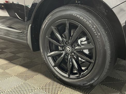 New 2026 Acura RDX SH-AWD image 3