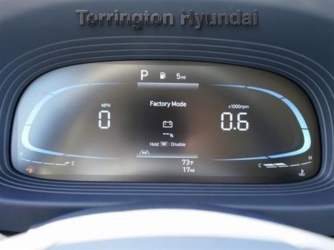 New 2025 Hyundai Venue Limited image 30