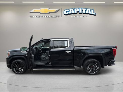 Used 2020 GMC Sierra 1500 Denali w/ Denali Ultimate Package AWD/4WD image 9