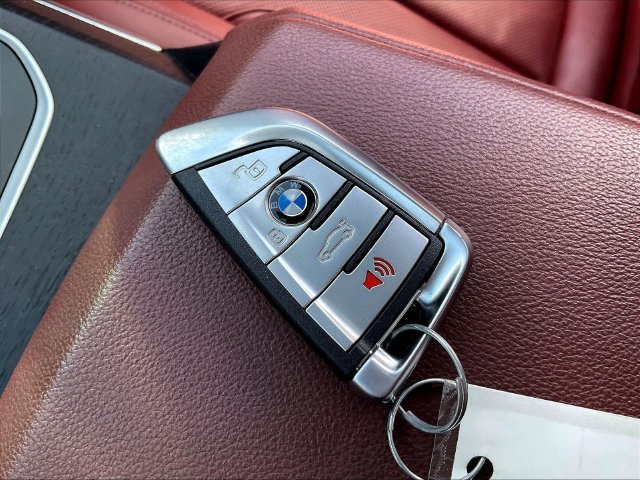 Used 2022 BMW 430i Coupe w/ M Sport Package RWD image 33
