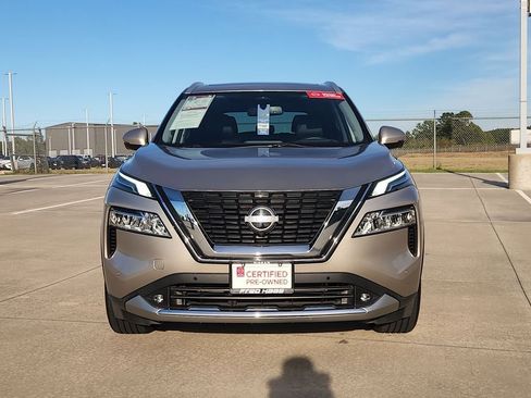 Certified 2022 Nissan Rogue Platinum w/ Head-Up Display Package image 9