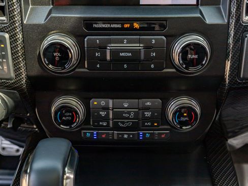 Used 2019 Ford F150 Raptor w/ Equipment Group 802A Luxury image 26