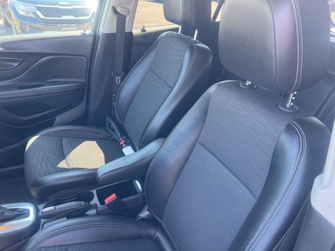 Used 2015 Buick Encore AWD image 5