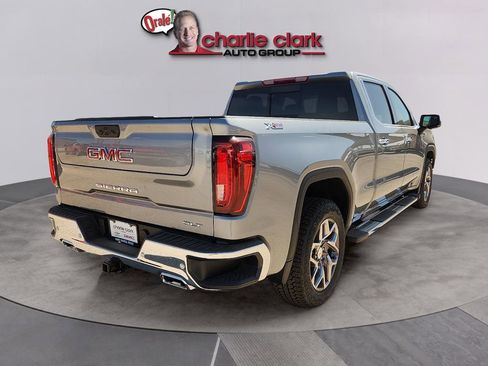 New 2026 GMC Sierra 1500 SLT AWD/4WD image 6