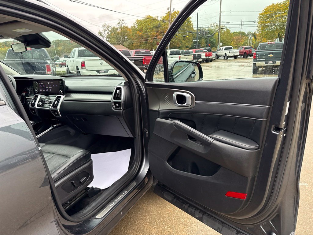 Used 2021 Kia Sorento SX AWD/4WD image 41