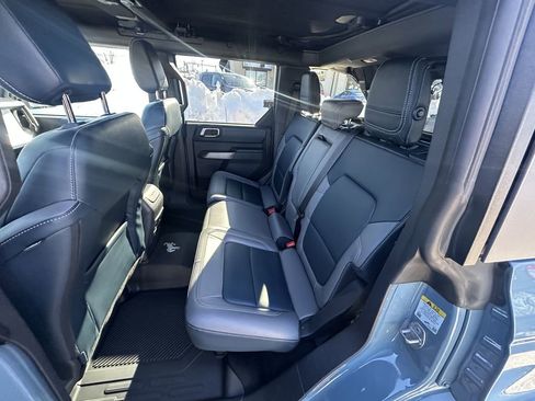 Used 2021 Ford Bronco Outer Banks image 11