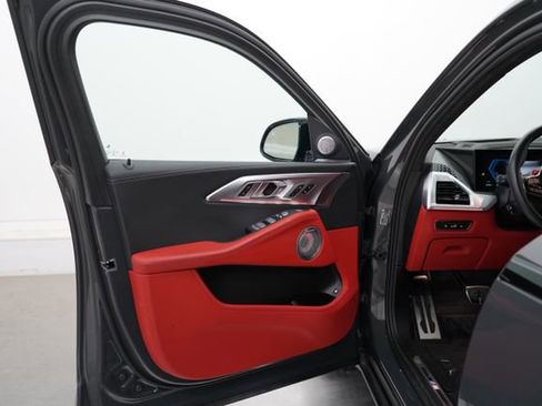 Used 2025 BMW XM image 38