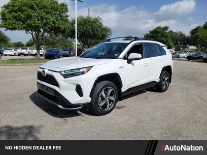 Used 2023 Toyota RAV4 SE w/ Weather & Moonroof Package