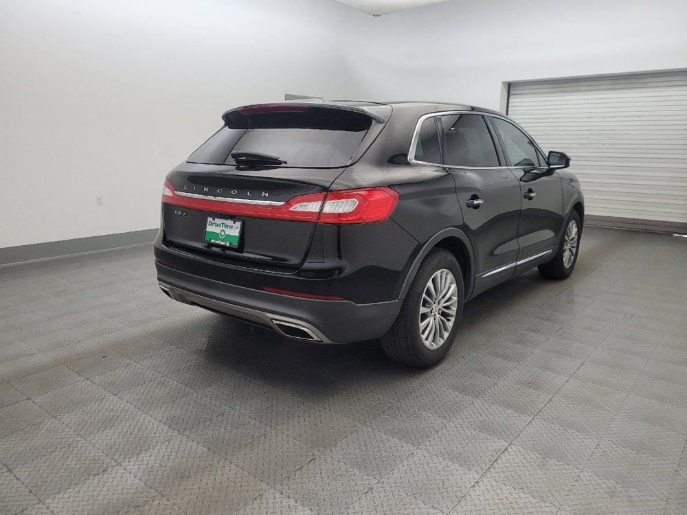 Used 2017 Lincoln MKX Select w/ Select Plus Package FWD image 9