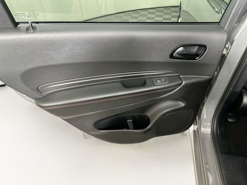 Used 2025 Dodge Durango GT AWD/4WD image 26
