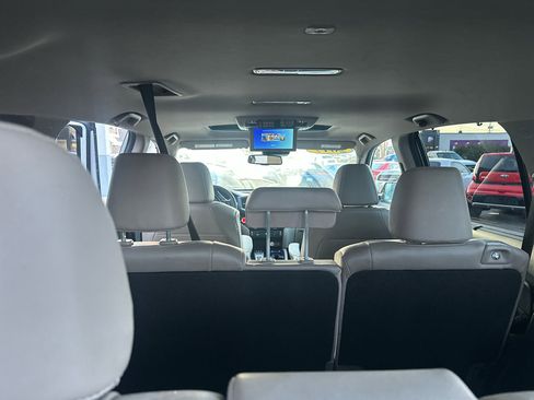 Used 2017 Honda Pilot Touring image 67