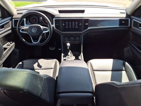 Used 2021 Volkswagen Atlas SE w/ Panoramic Sunroof Package AWD/4WD image 30