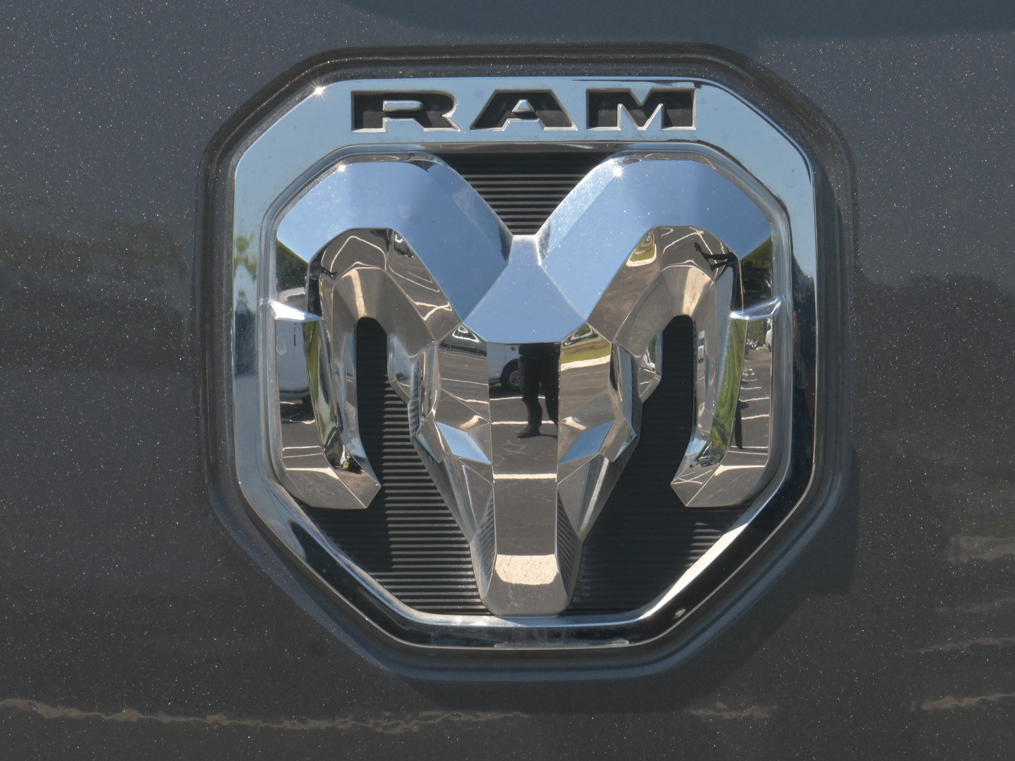 Used 2024 RAM 1500 Laramie RWD image 42
