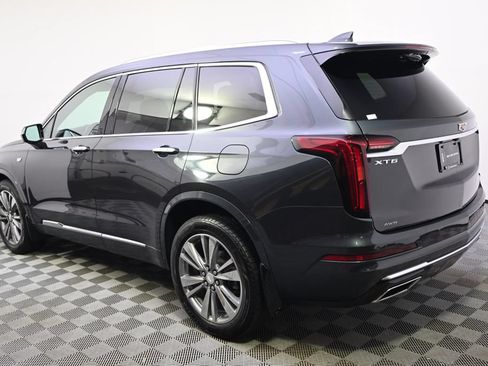 Used 2021 Cadillac XT6 Premium Luxury AWD/4WD image 3