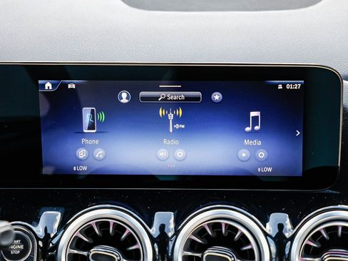 Certified 2025 Mercedes-Benz GLA 250 image 12