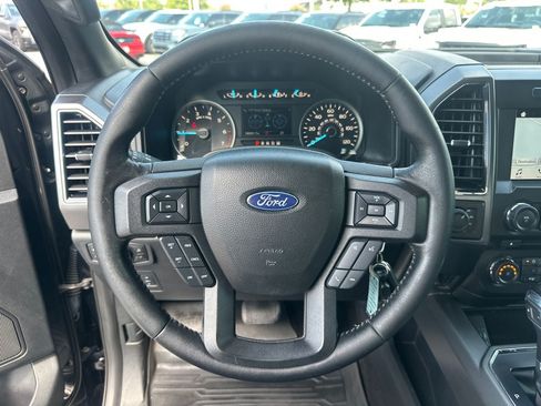 Used 2018 Ford F150 XLT w/ Equipment Group 302A Luxury AWD/4WD image 23