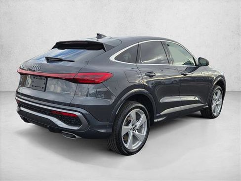 New 2025 Audi Q5 Premium Plus image 2