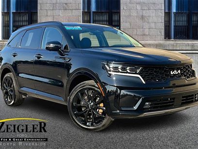 Used 2023 Kia Sorento SX