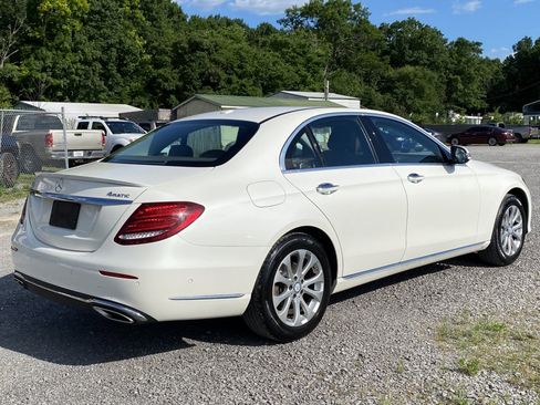 Used 2017 Mercedes-Benz E 300 4MATIC image 5