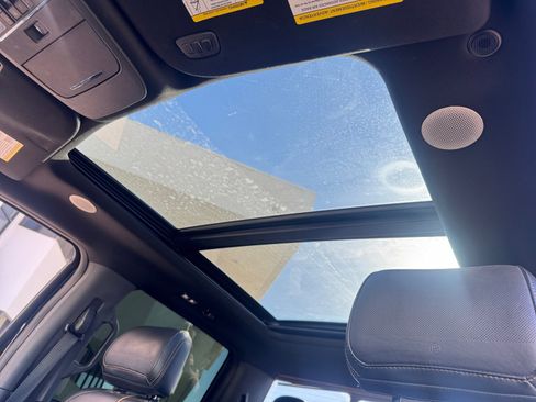 Used 2022 Ford F150 Platinum w/ Equipment Group 701A High image 33