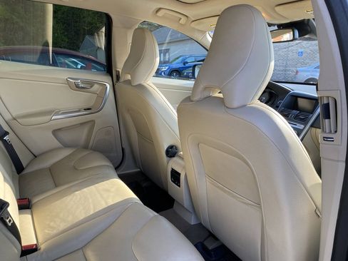Used 2014 Volvo XC60 T6 AWD/4WD image 20