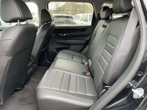 Used 2025 Honda CR-V EX-L image 11