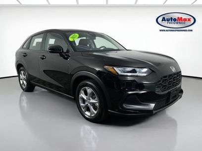 Used 2025 Honda HR-V LX